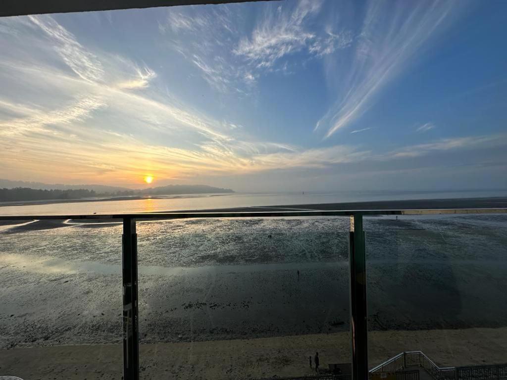 Kuantan Imperium Seaview Cityview By Avenzee Exterior photo